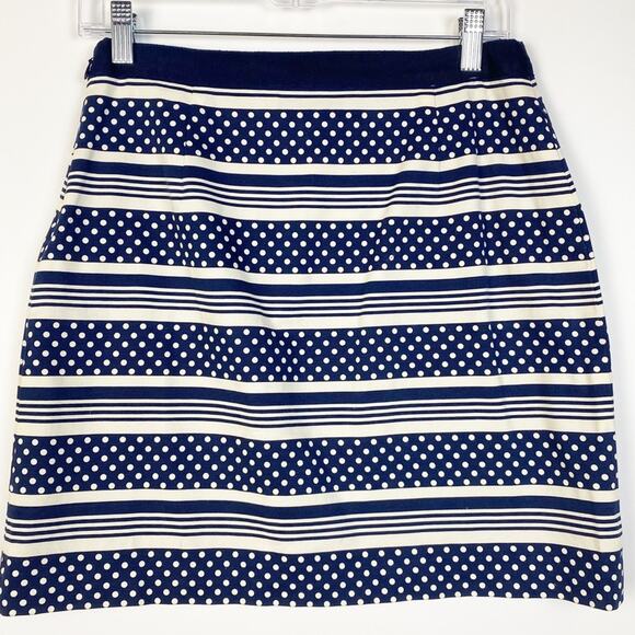 VINEYARD VINES FAIRWAY NAVY POLKA DOT STRIPE SKIRT SIZE 2 - Picture 8 of 9